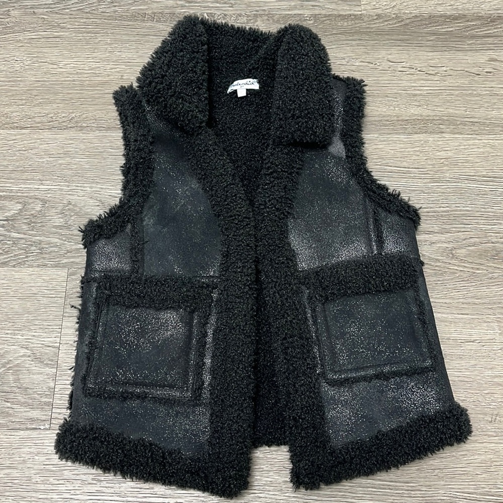Splendid Girls Faux Leather Sherpa Vest - black - size 4T
